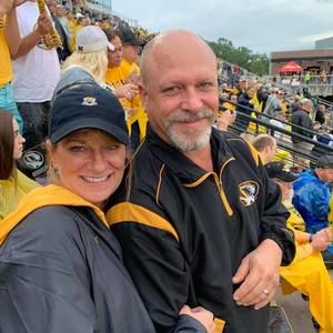 Meet your Posher, Melanie